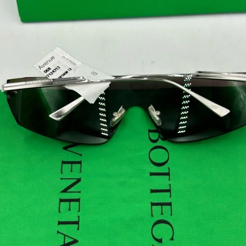 Men's Bottega Veneta futuristic shield sunglasses made in Italy